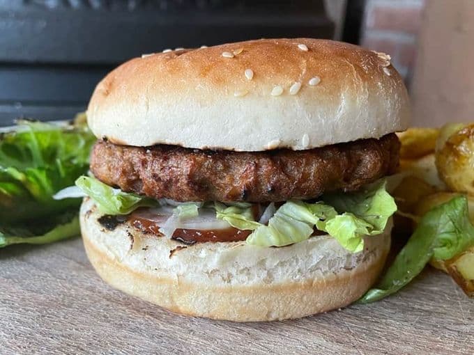 vega burger met bier saus